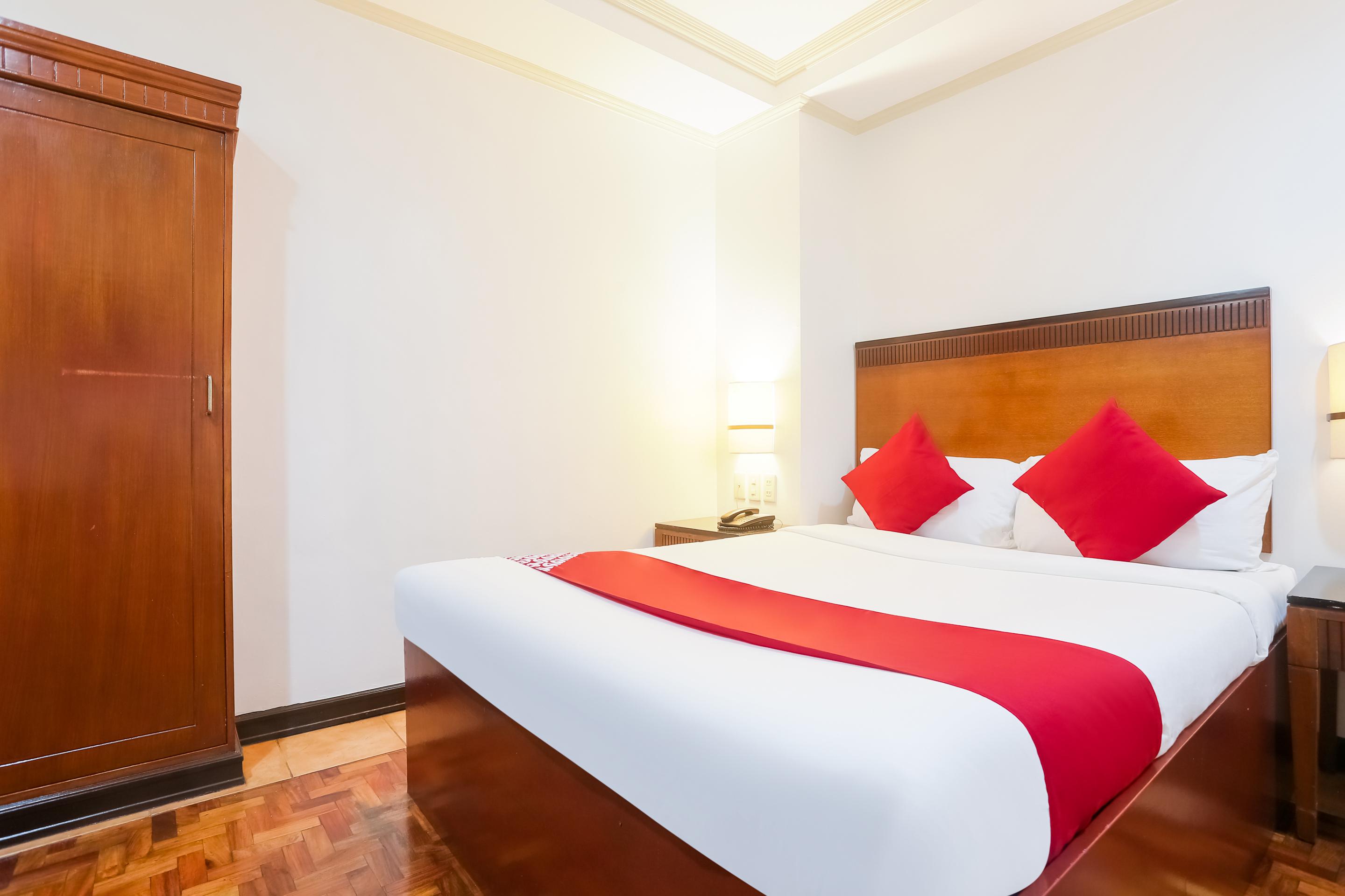 Royale Parc Inn & Suites Quezon City Zewnętrze zdjęcie