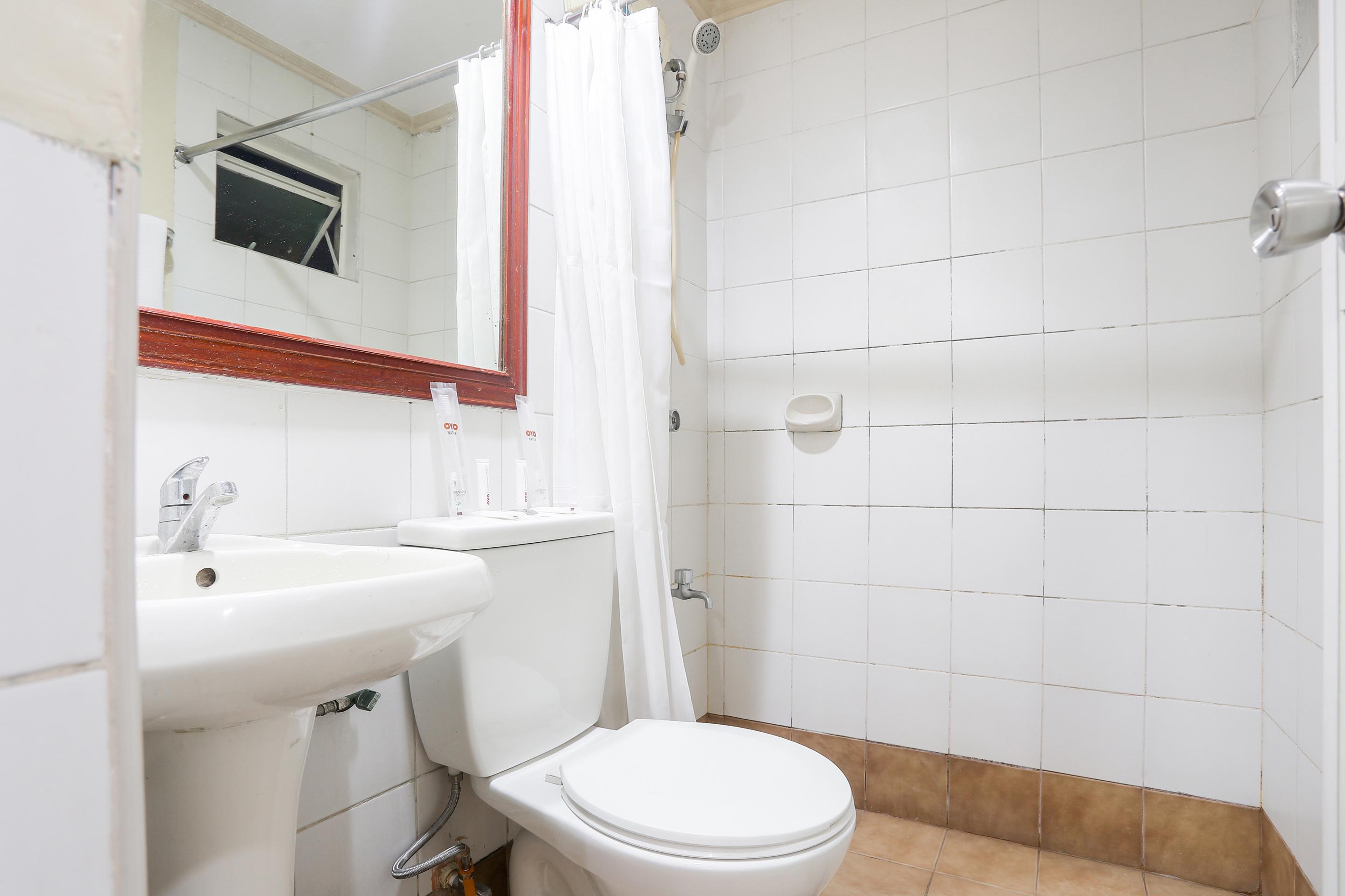 Royale Parc Inn & Suites Quezon City Zewnętrze zdjęcie