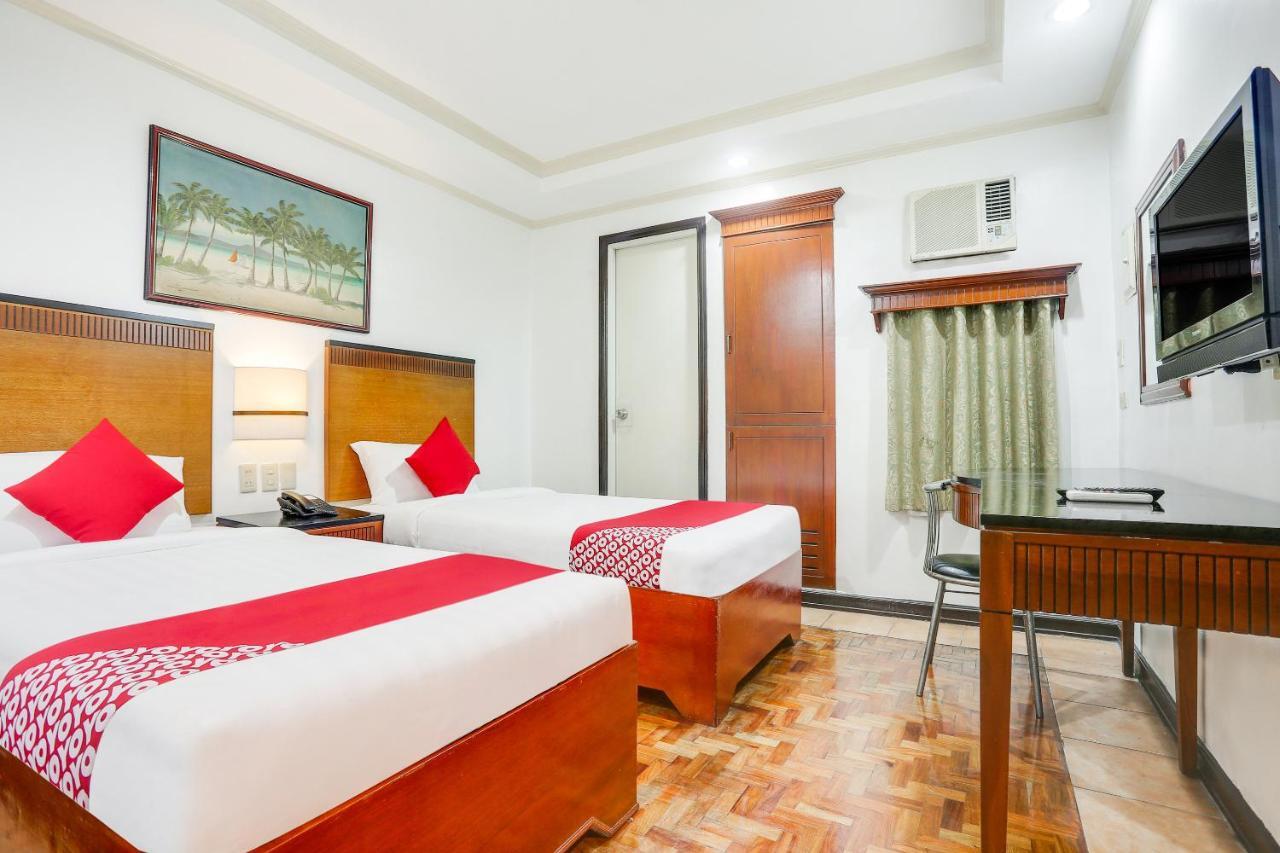 Royale Parc Inn & Suites Quezon City Zewnętrze zdjęcie